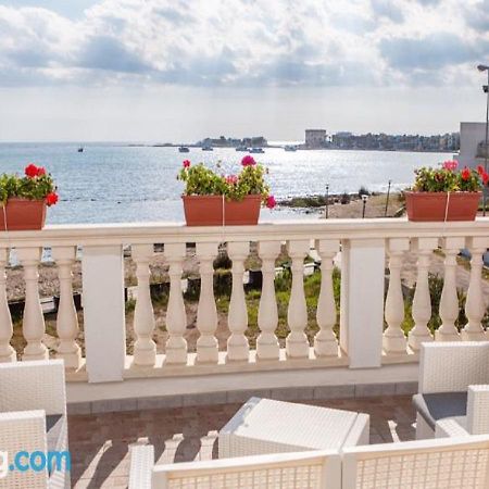 Estasi Sul Mare Bed and Breakfast Porto Cesareo Exteriör bild