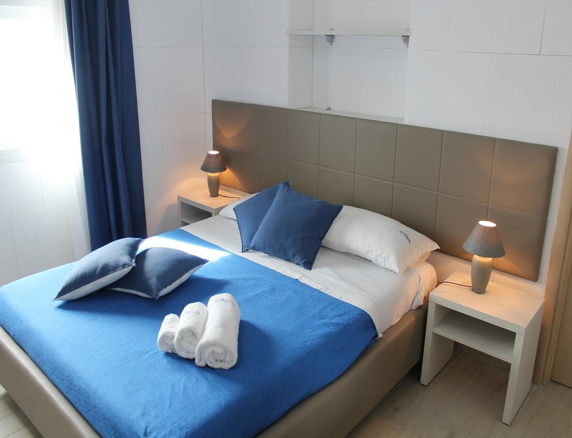 Estasi Sul Mare Bed and Breakfast Porto Cesareo Exteriör bild