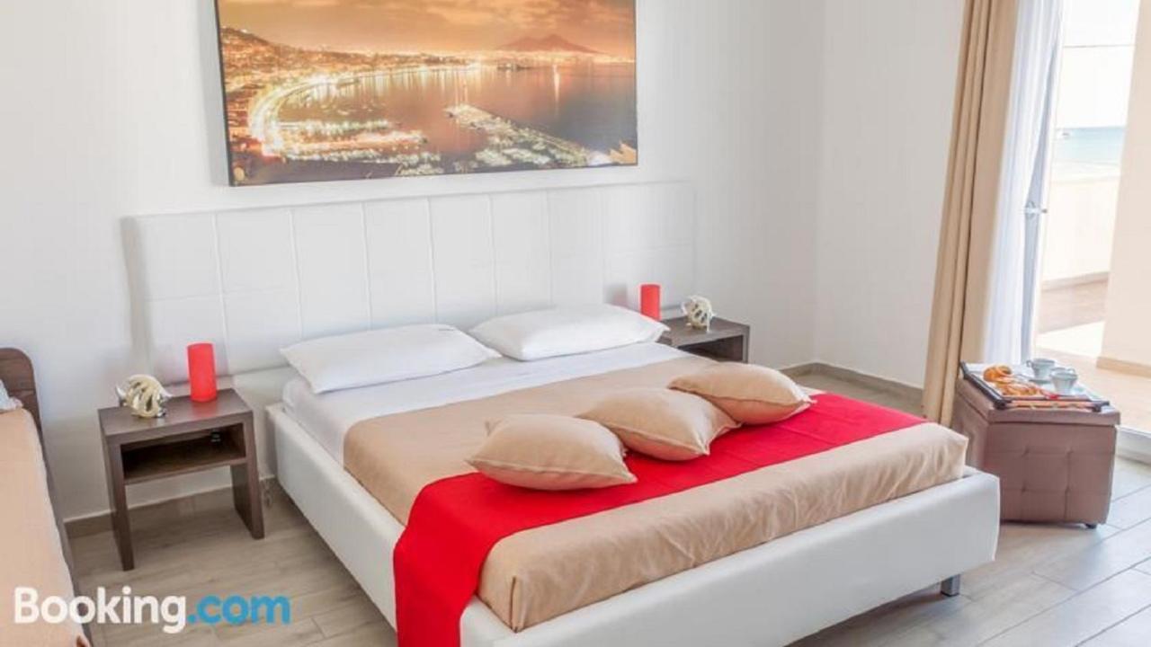 Estasi Sul Mare Bed and Breakfast Porto Cesareo Exteriör bild